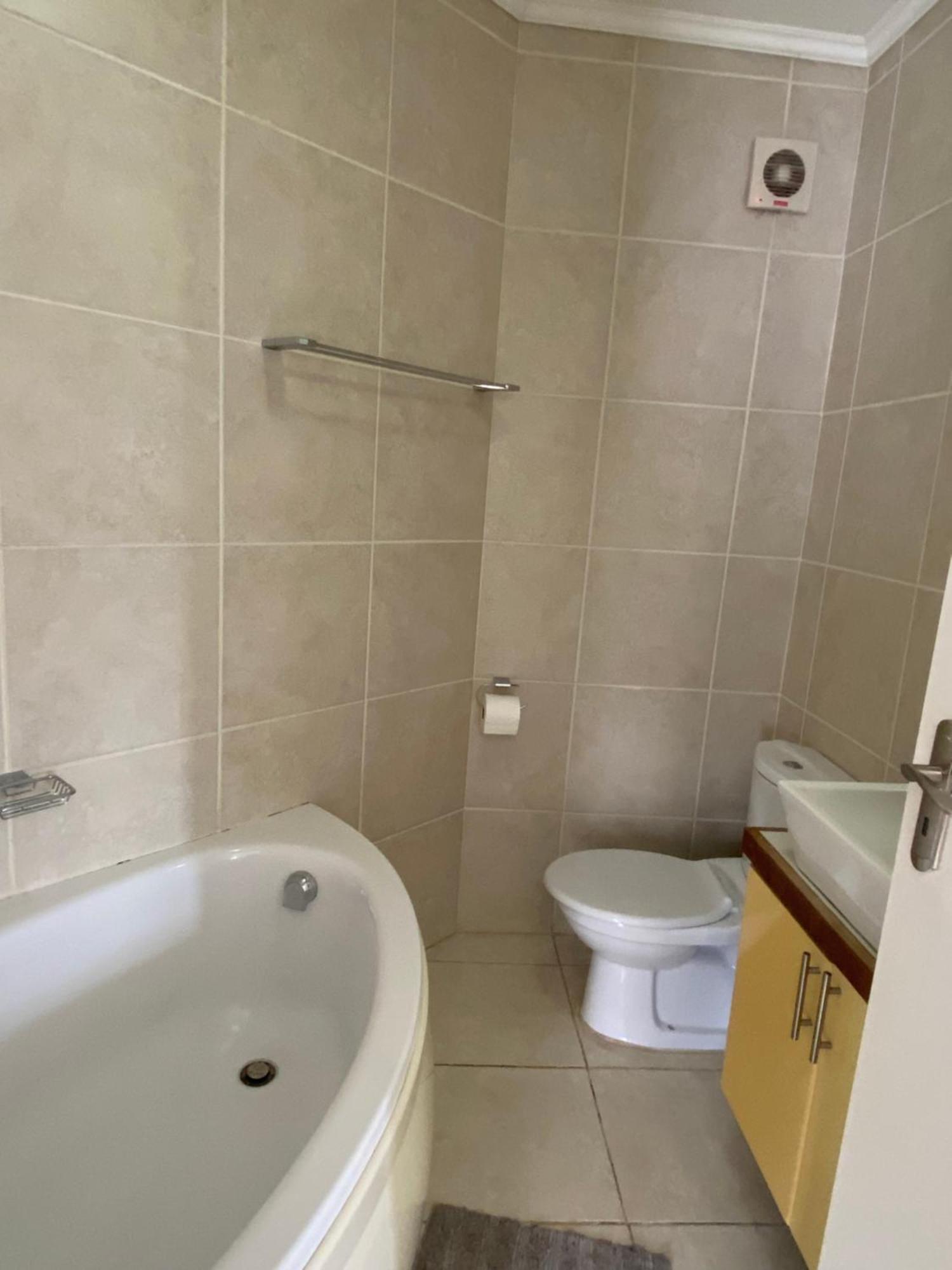Micky'S Coziness Galore! Apartment Кейптаун Екстериор снимка